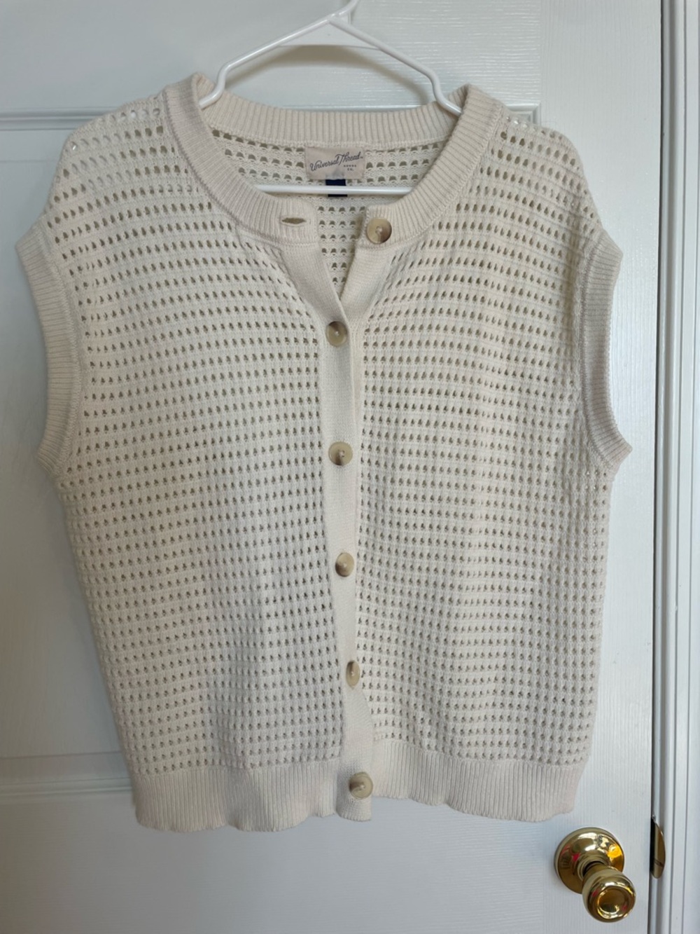 Universal Thread Cream Sleeveless Button-Up Cardigan